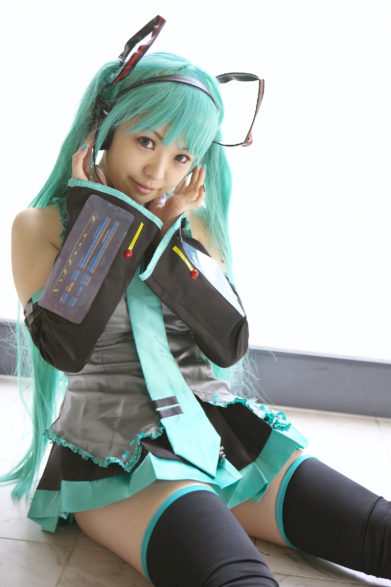 [Cosplay]  Vocaloid - Sexy Hatsune Miku